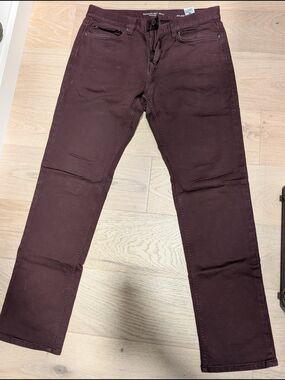 Banana Republic Men's Slim Straight Traveler Pant Deep Burgundy